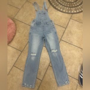 JUDY BLUE Steaight fit Overalls Medium